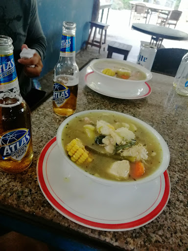 Bar, Restaurante y Gallera Los Primos