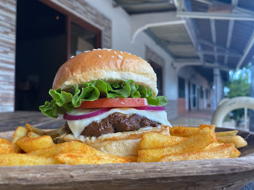 Valle Oscuro Restaurant