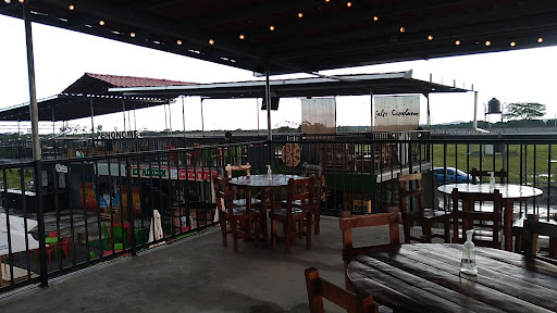 El Retorno Food Park