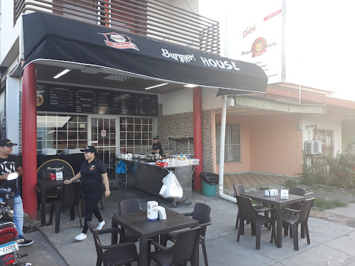 Burger House | Chitré