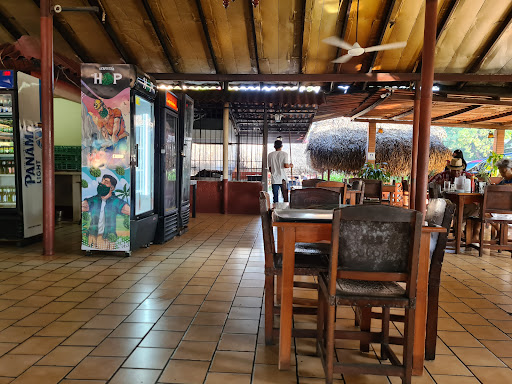 Restaurante Parrillada el Carbón Rojo