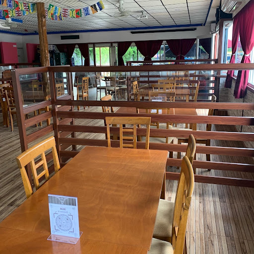 Tecas Bar & Grill