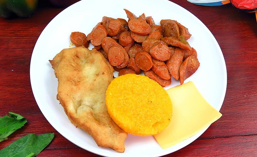 Opinión de Restaurante Brisas Típicas Brisas del Golf: Experiencia y Sabores
