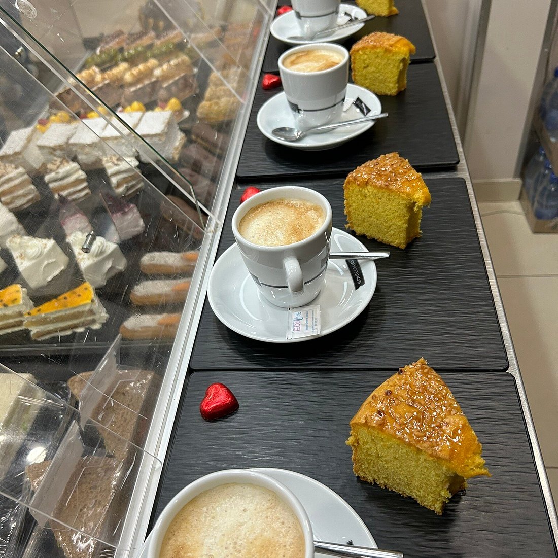 Opinión de Bizcocho's Pan & Cafe 1 Opinión de Bizcocho’s Pan & Café: Análisis y Recomendaciones